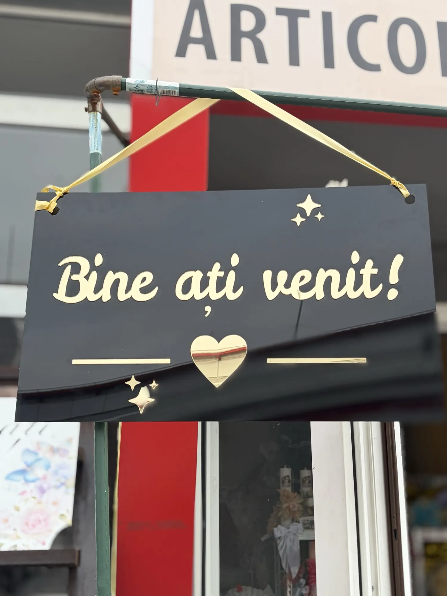 Decor de nuntă din lemn gravat, personalizat pentru miri