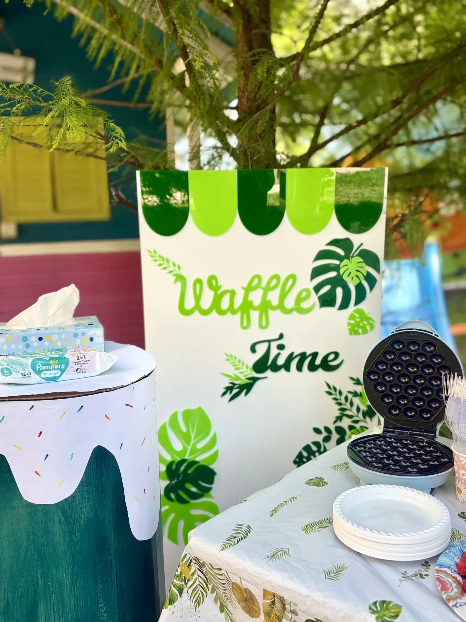 Decor personalizat pentru eveniment privat, aranjament pe temă